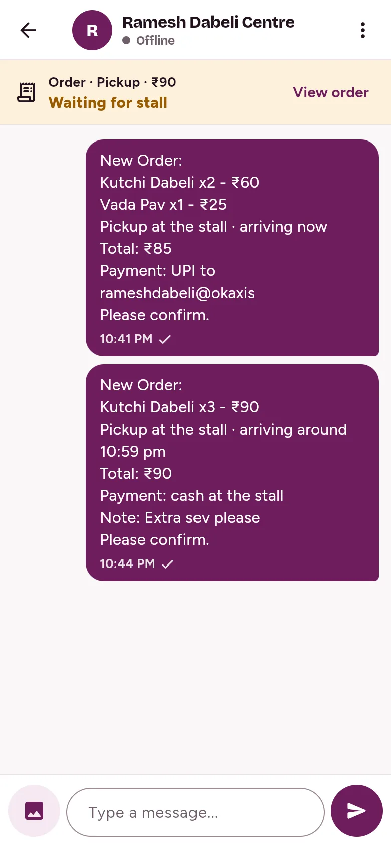 Chat with Ramesh Dabeli Centre, with the order status ‘Waiting for stall’ pinned at the top and the order details as messages
